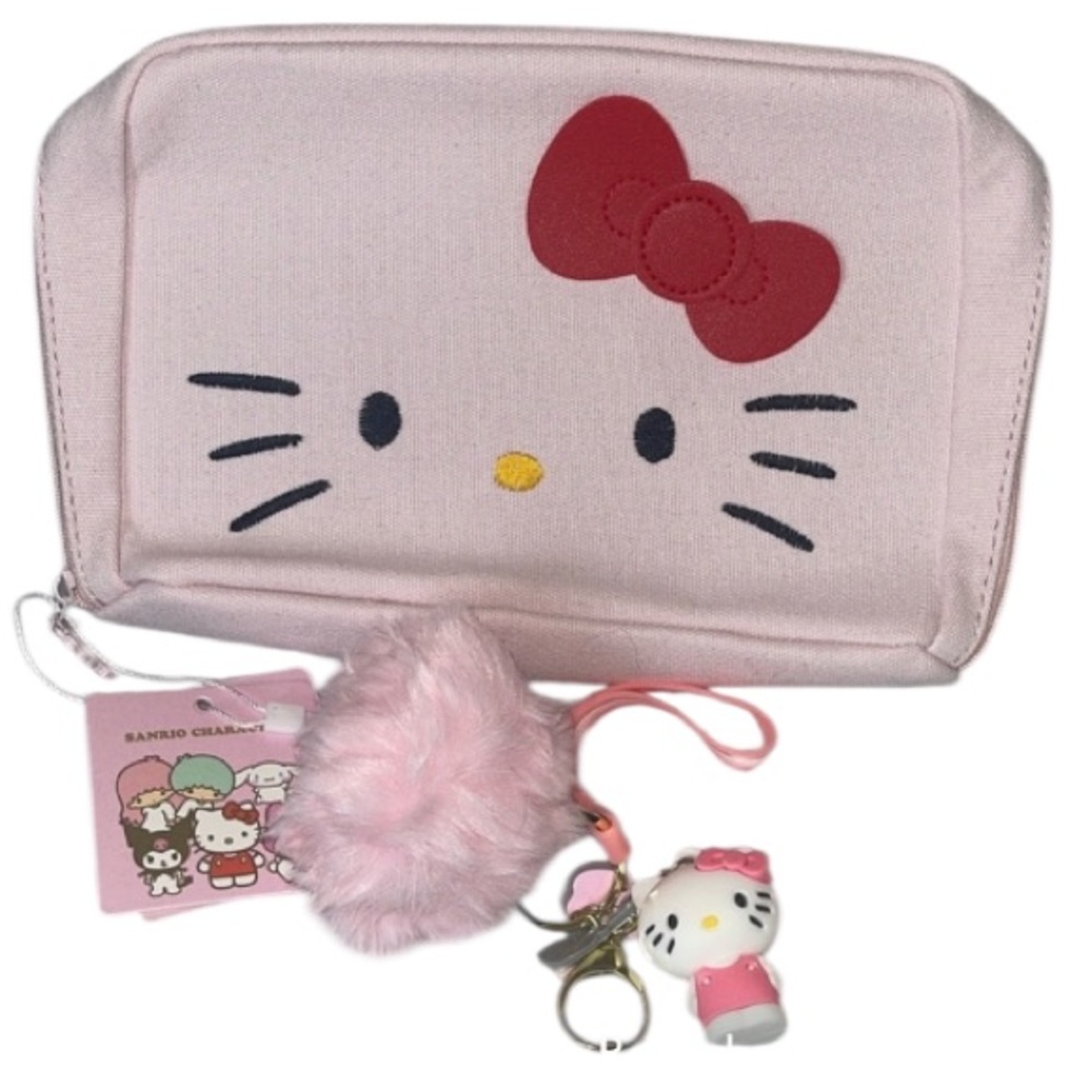 NWT’s Sanrio Hello Kitty Pink Bow Cosmetic Pouch with Pom Charm Keychain